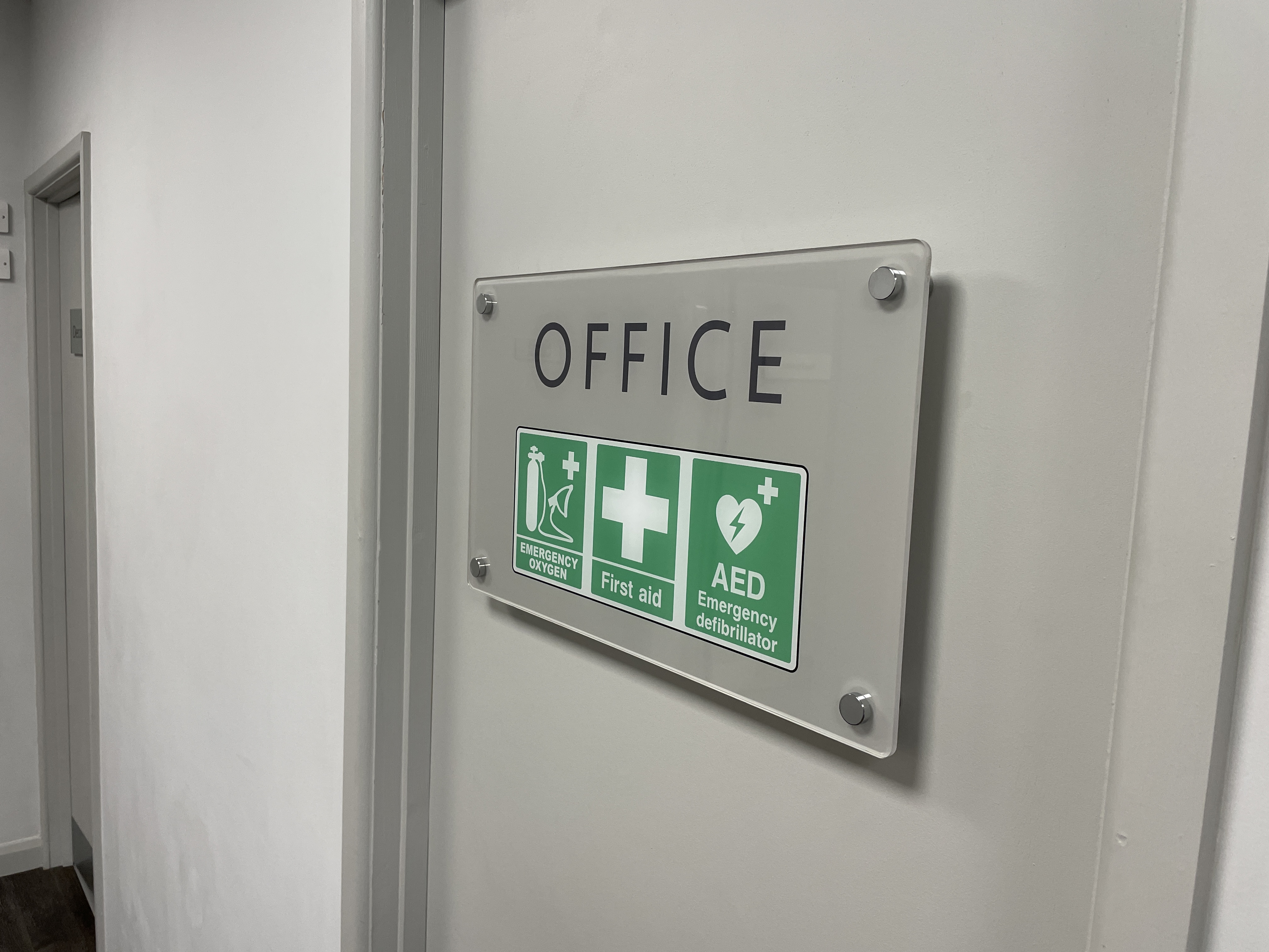 interior directional signs