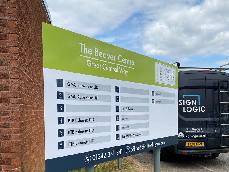 Custom Post and Panel Signs | Made in the UK | Sign Logic