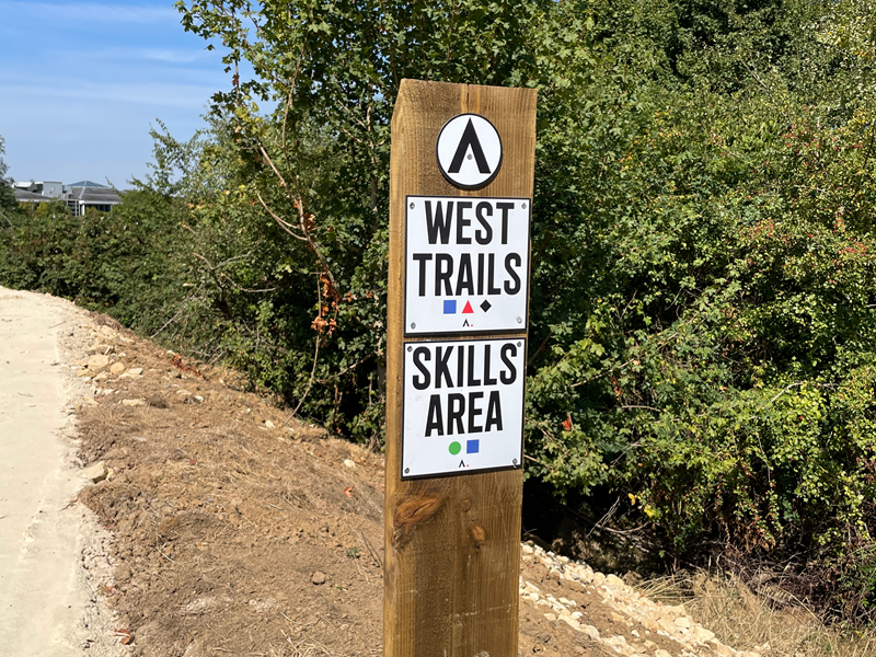 Custom Wayfinding Signs | Made in the UK | Sign Logic